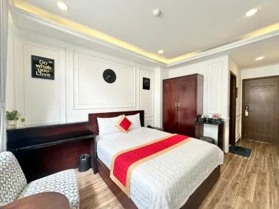 Superior King Room — Phú Gia Hotel 99 Đường D1, KDC Him Lam, Tân Hưng, Quận7